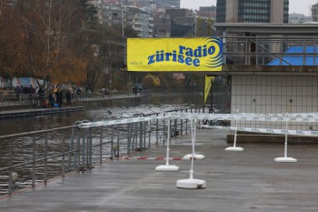 025a1174 chlausschwimmen zueri dwy web