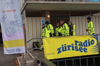 025a1244 chlausschwimmen zueri dwy web