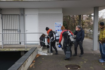 025a1312 chlausschwimmen zueri dwy web