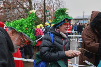 025a1330 chlausschwimmen zueri dwy web