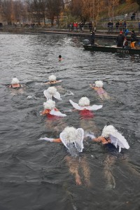 025a1964 chlausschwimmen zueri dwy web