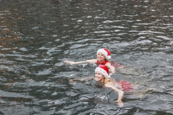 025a2107 chlausschwimmen zueri dwy web